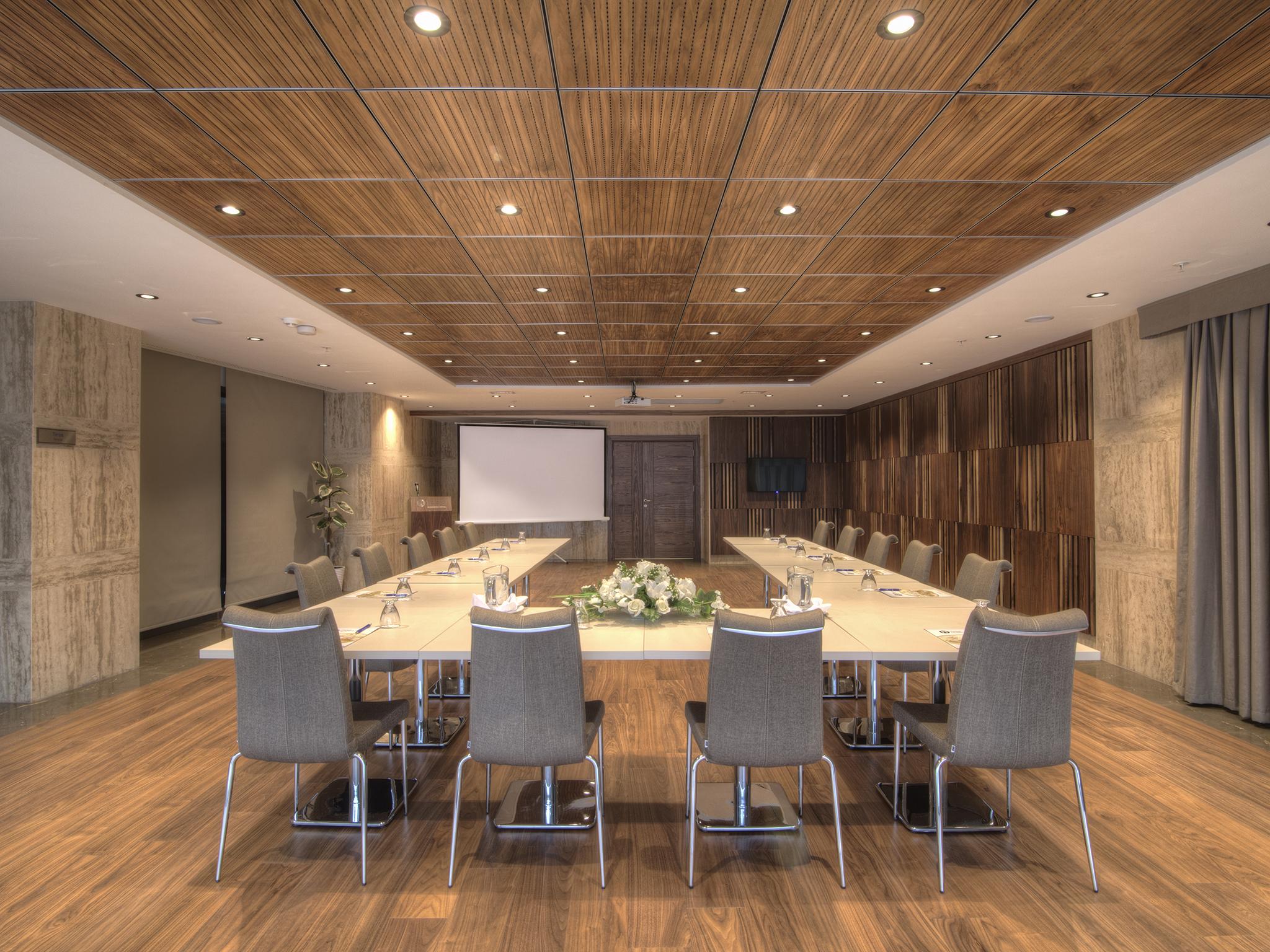 גבזה Fesa Business Hotel מראה חיצוני תמונה