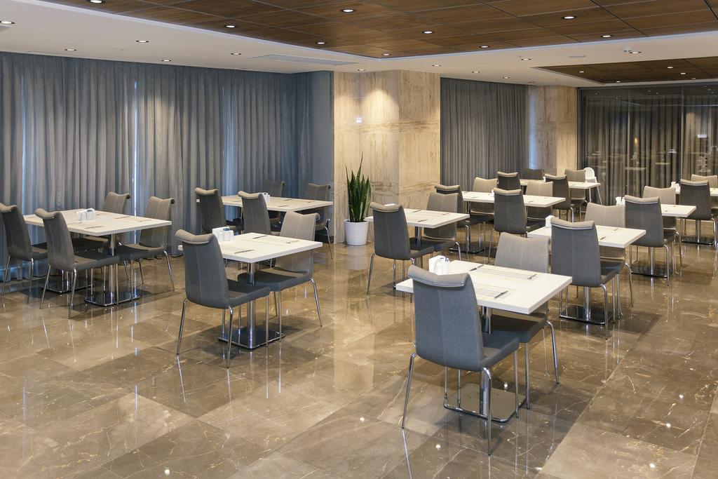 גבזה Fesa Business Hotel מראה חיצוני תמונה