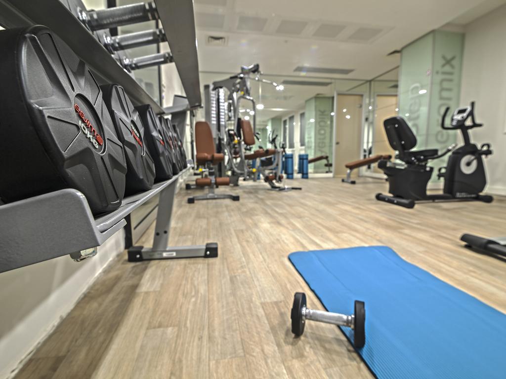 גבזה Fesa Business Hotel מראה חיצוני תמונה